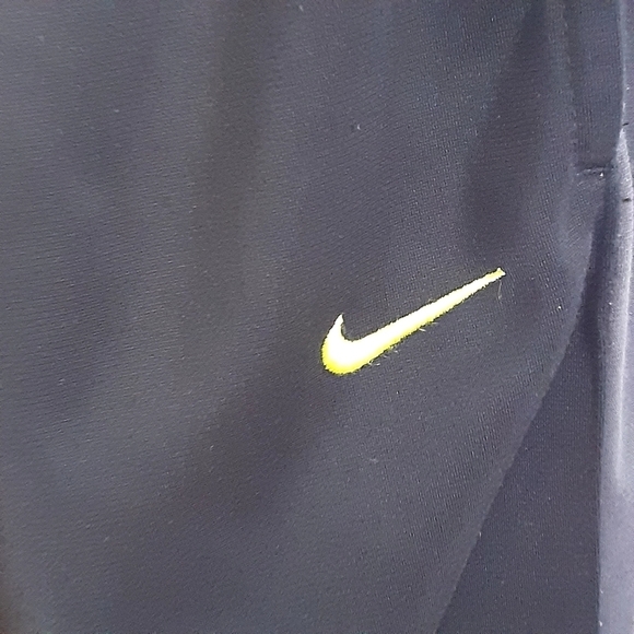 Nike sweatpants with front pockets Sz Med(boy) - Picture 4 of 7